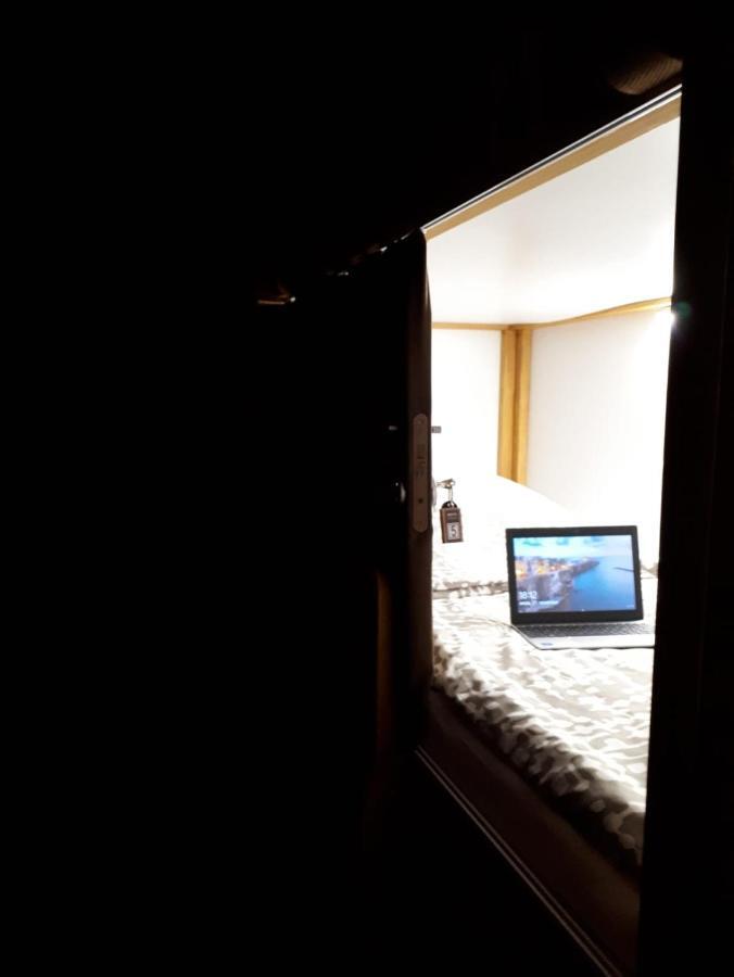 Hostel Railway Ljubljana Kültér fotó